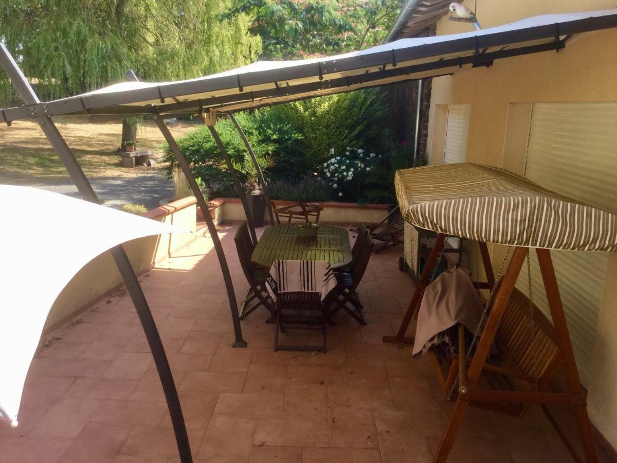 Ouche De Gravoire Gite Vallet Bagian luar foto